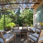 Maison Lumiere Des Pins - Welkeys * Йер