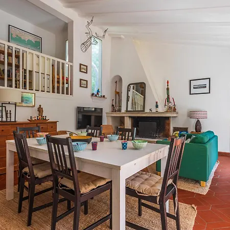 Holiday home Maison Lumiere Des Pins - Welkeys Hyeres
